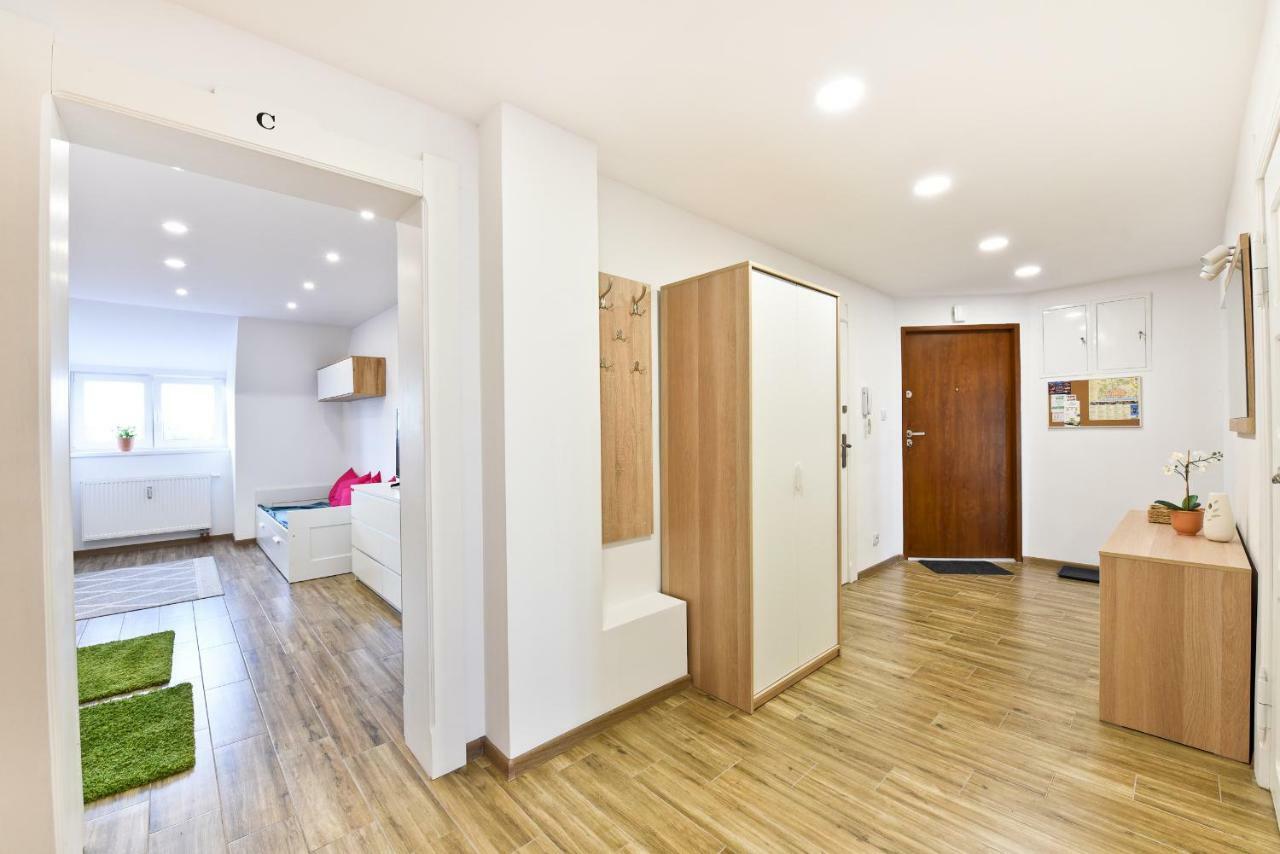 Apartament Centrum Z Miejscem Parkingowym Torun Luaran gambar
