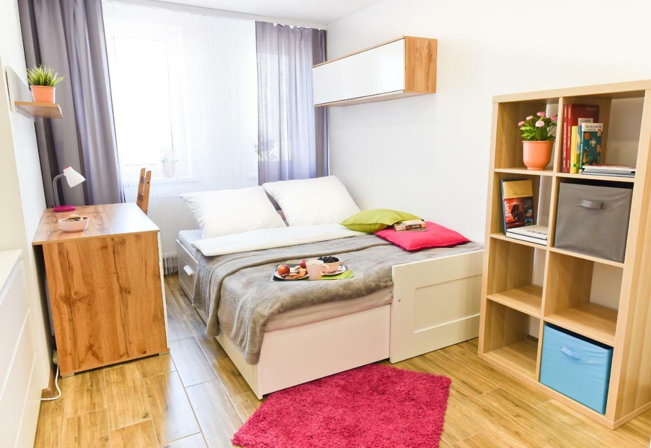 Apartament Centrum Z Miejscem Parkingowym Torun Luaran gambar